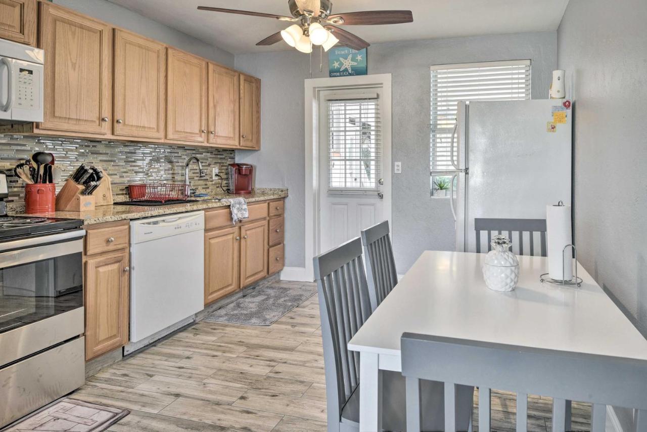 Ormond Beach Home With Screened Porch, Walk To Shore المظهر الخارجي الصورة